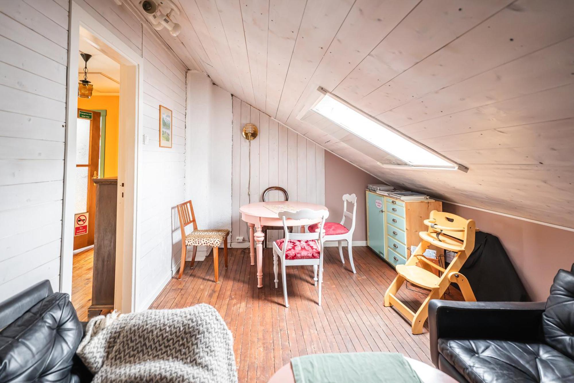 Tiglkak Hostel Andalsnes Exterior photo
